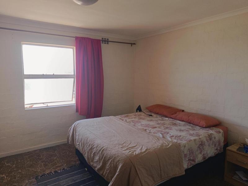 To Let 2 Bedroom Property for Rent in Zonnebloem Western Cape